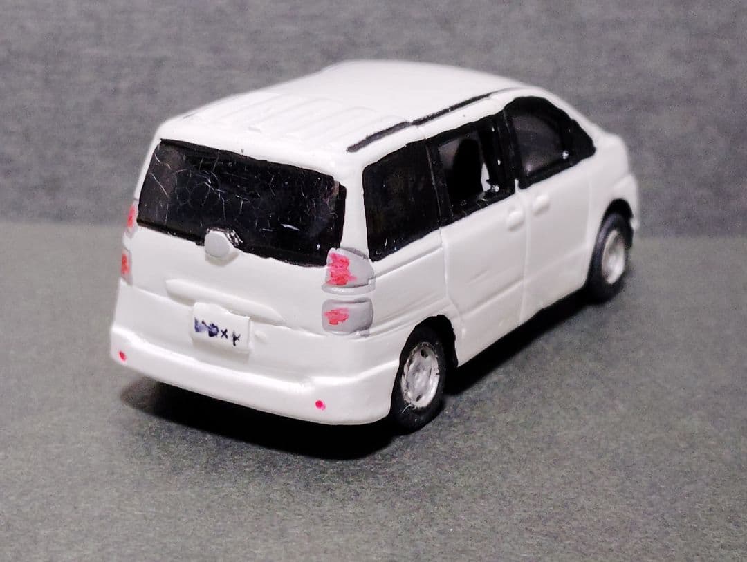 【激レア】改造トミカ 60ヴォクシーXGエディション