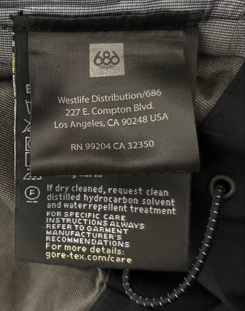 美品◎送料込み/匿名配送◎ 686 ナイロンジャケット