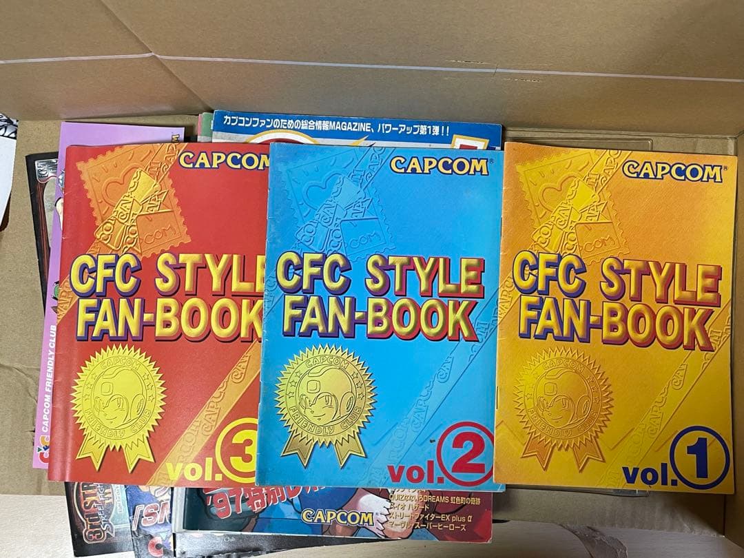 CFC CAP！　カプコンフレンドリークラブ　冊子バインダーセット
