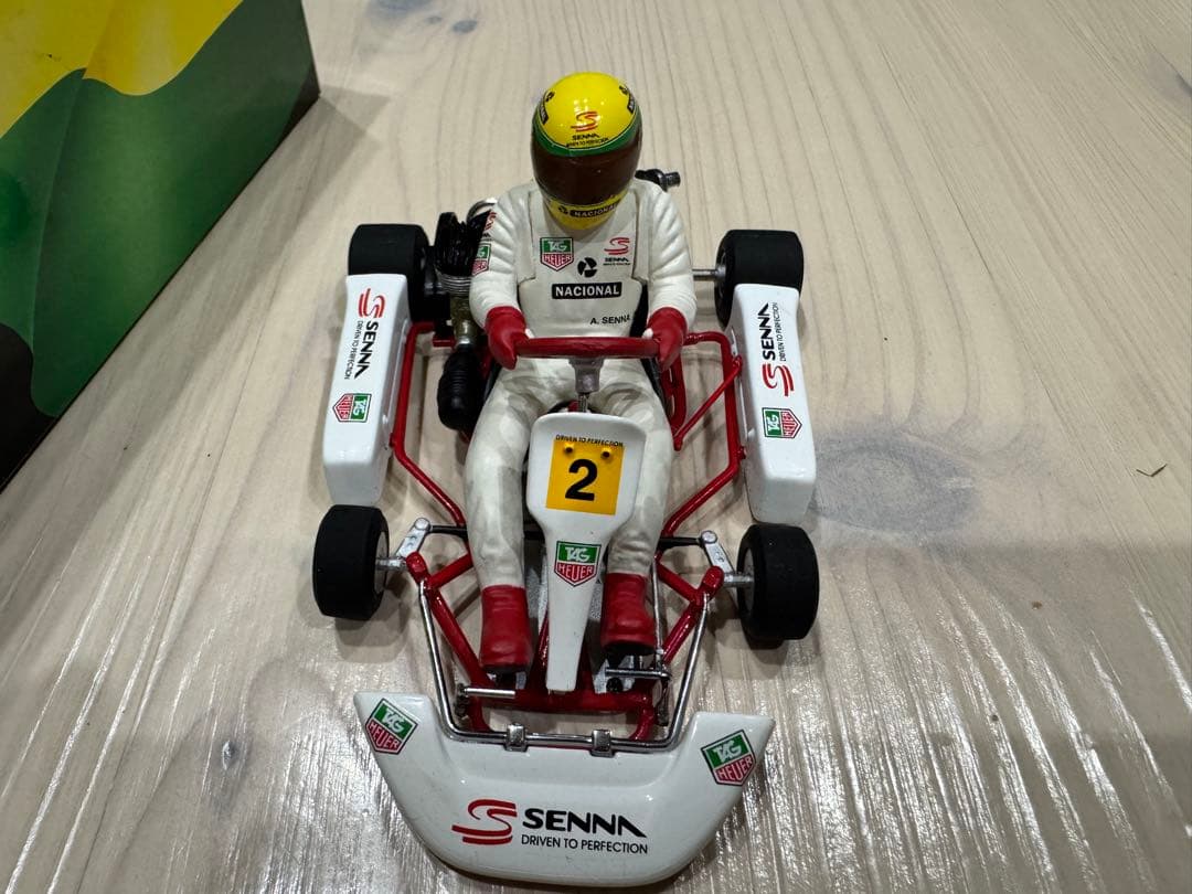 ミニチャンプス 1/18 Kart Paris-Bercy アイルトン・セナ