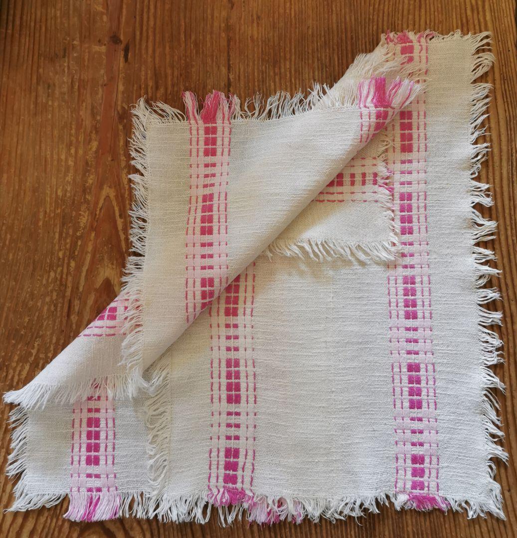 ヴィンテージ フランス ラズベリー＆桜ピンク織刺繍 リネンテーブルマット 2枚組