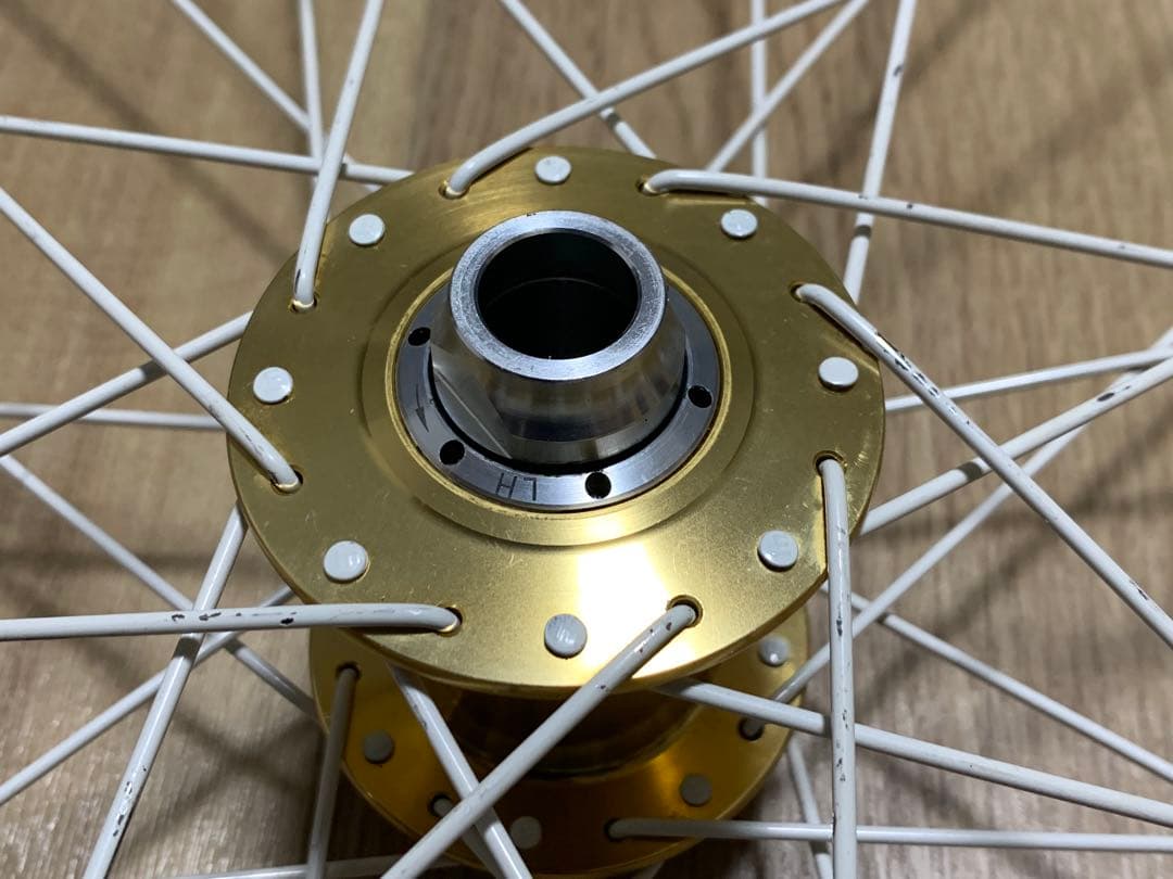 26インチMTBフロントホイール中古