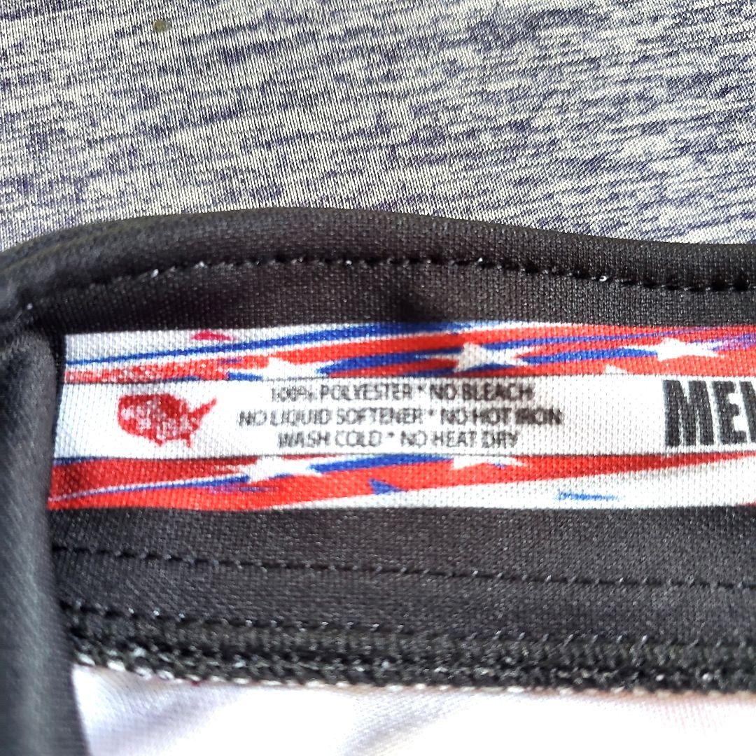 【日本未発売】ブランズウィック 日本サイズL相当　レッド　ボウリングウェア