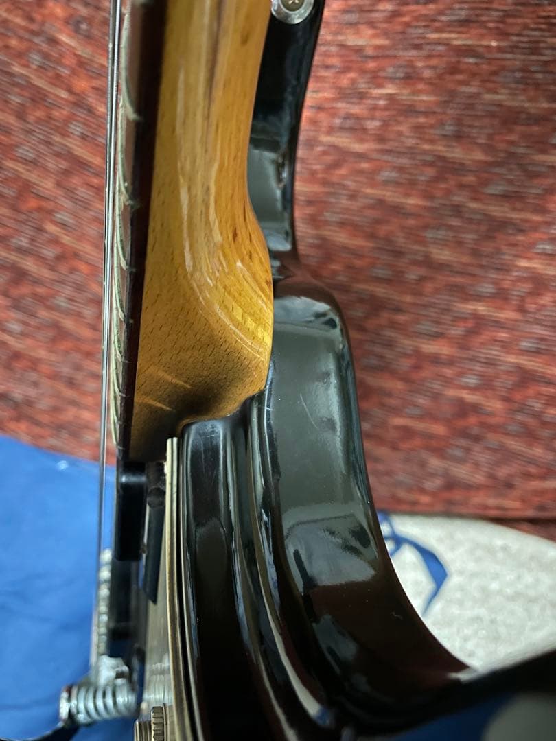 モラレス　ゼンオン　モズライトタイプ　日本製