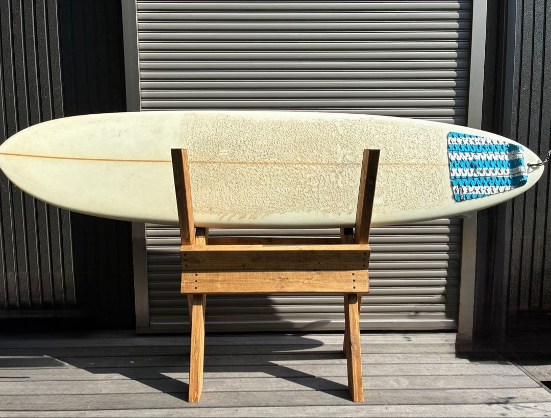 値下げ！開閉式！木製サーフボード用メンテナンススタンド　ボードスタンドサーフィン