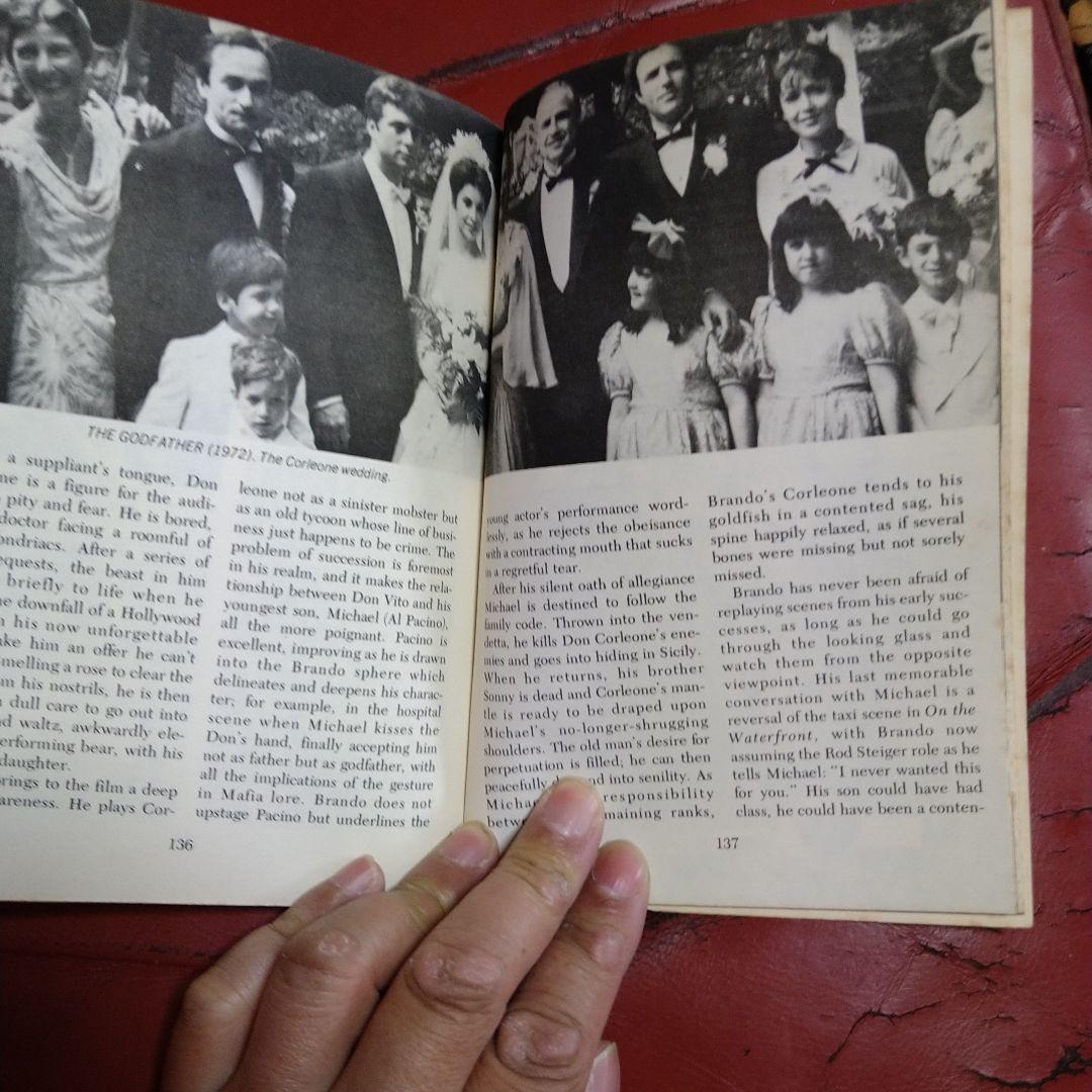 マーロン・ブランド 洋書 MARLON BRANDO