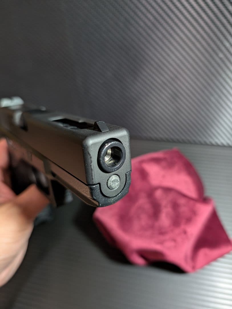 東京マルイ グロック18C 予備マガジン付き