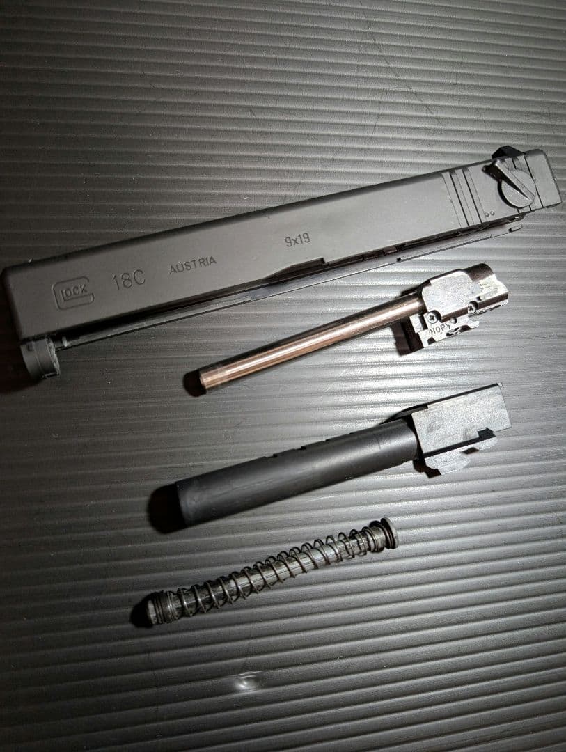 東京マルイ グロック18C 予備マガジン付き