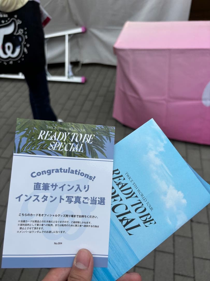 TWICEサナ 直筆サイン入りインスタント写真