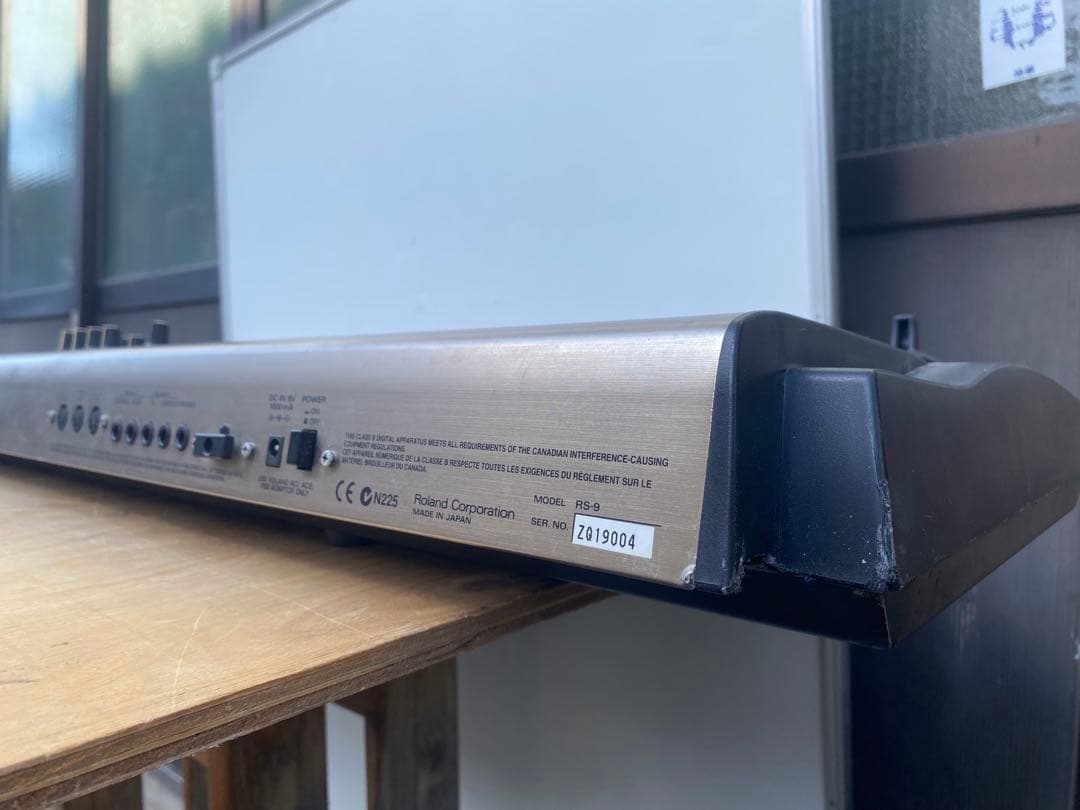 roland rs-9 64voice synthesizer シンセサイザー