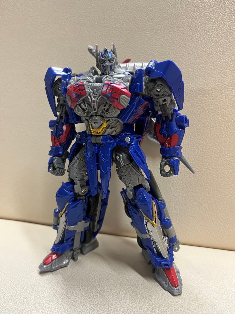 TS-03 オプティマス プライム トランスフォーマー スタジオシリーズ