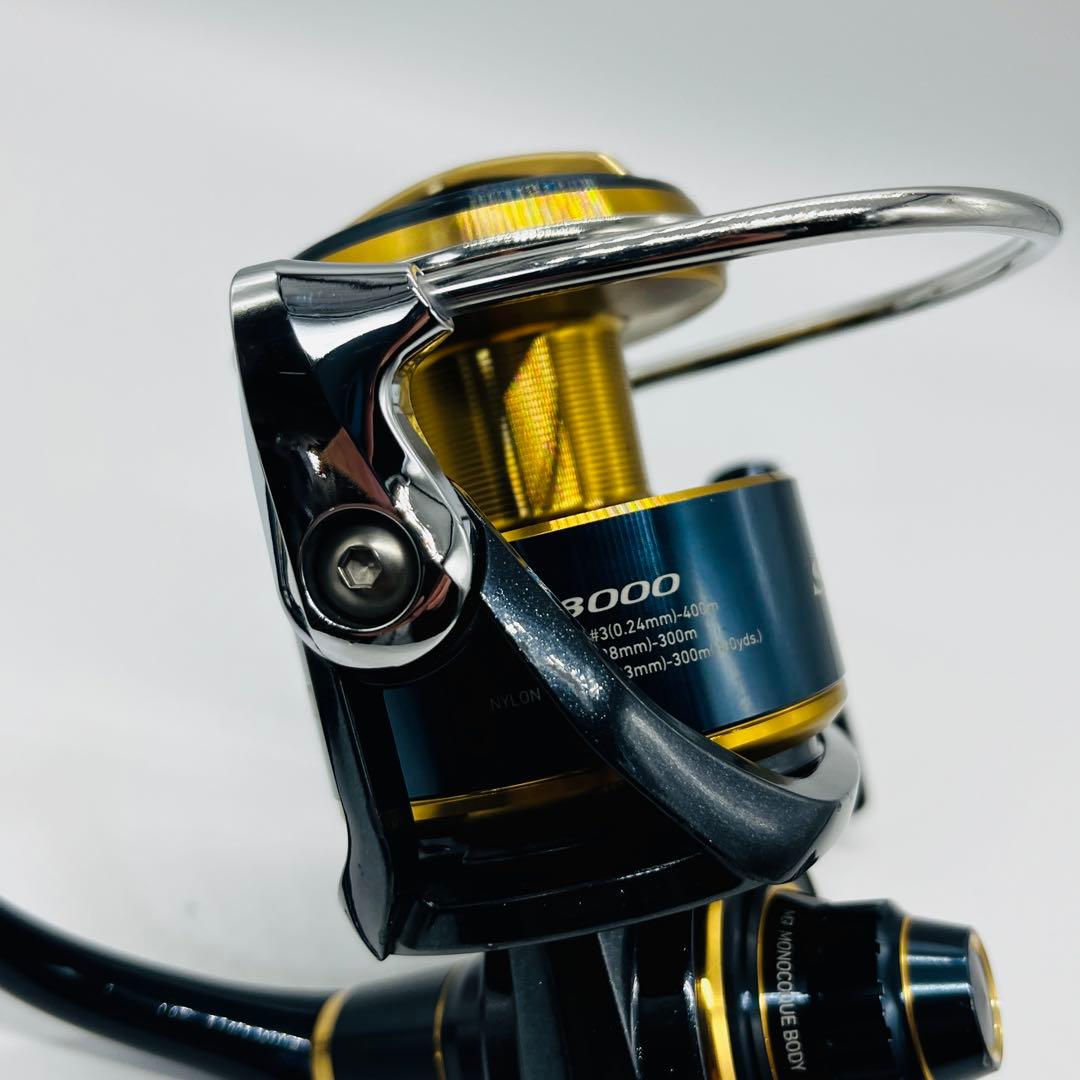 美品　20ソルティガ8000H ダイワ