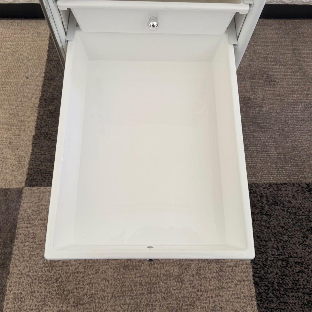 東京23区配送無料✨アイラッシュガレージ　キルティングワゴン　マツエク　ネイル