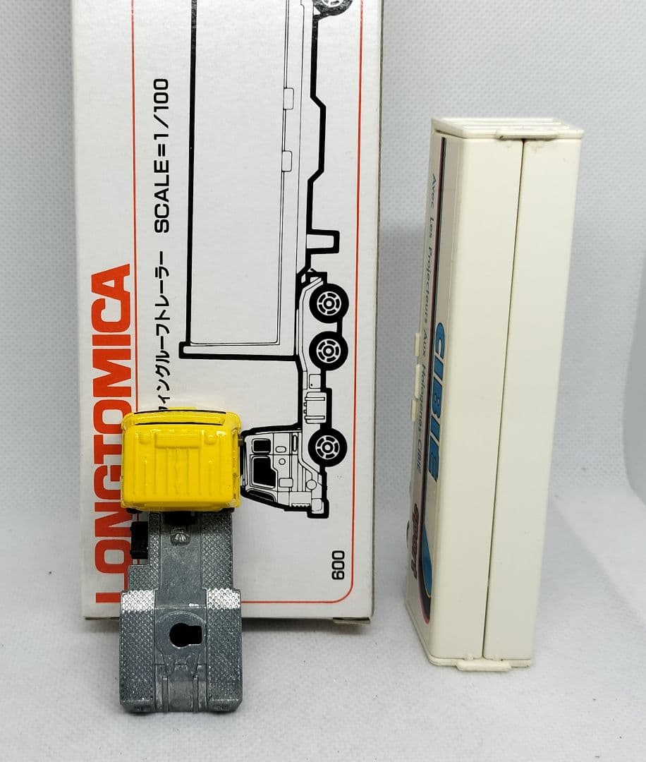 《ロングトミカL16-2》いすゞV12ウイグルーフトレーラー【８期版】未使用美品