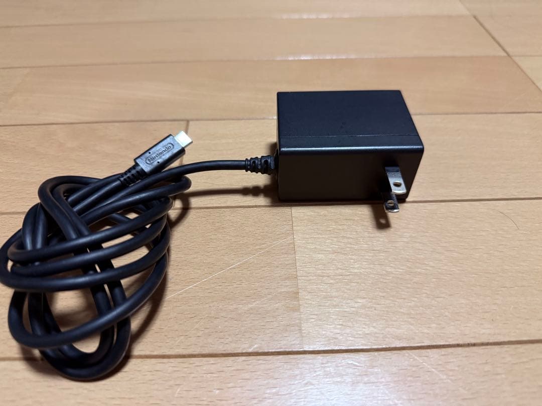 ⭐️美品 Nintendo Switch 2台（通常版＆Lite）＋ 付属品付き