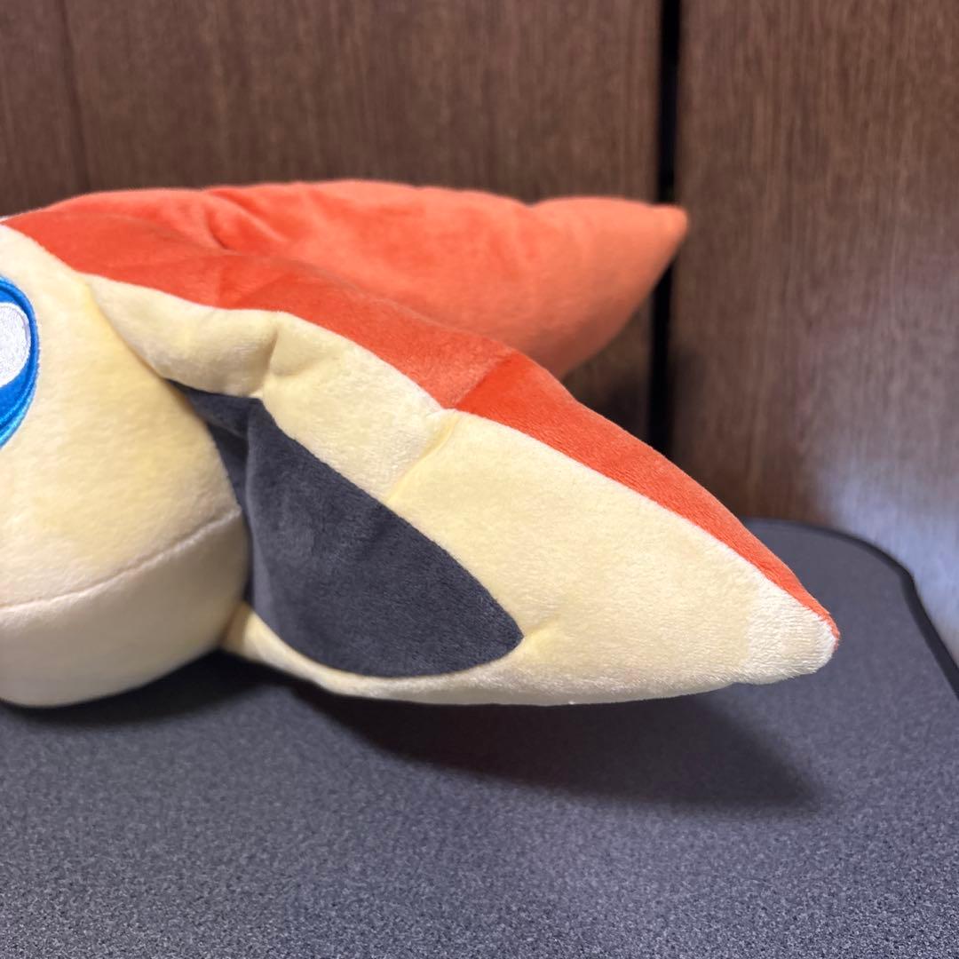 【廃盤】 ポケモンセンター ビクティニ 等身大ぬいぐるみ