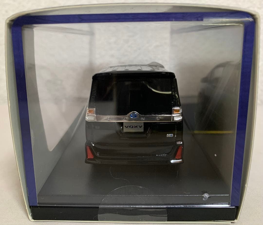 1/43 トヨタ VOXY ヴォクシー ハイブリッドZS ブラック
