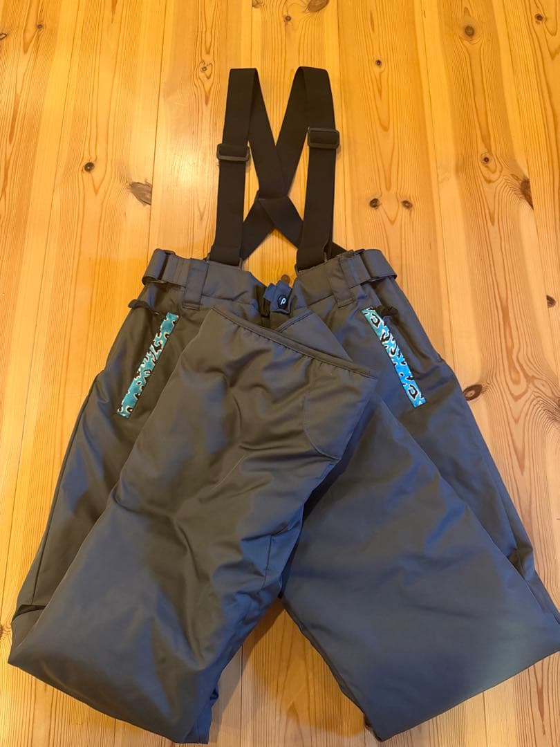 スキーウェア　レディース　レオパード柄