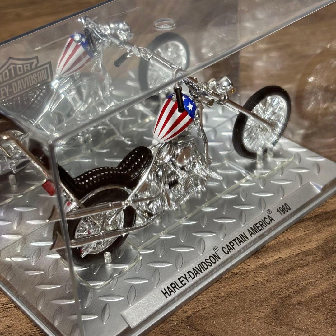 ⭐️デアゴスティーニ　ハーレーダビッドソン 1/24 12台 専用ショーケース付き