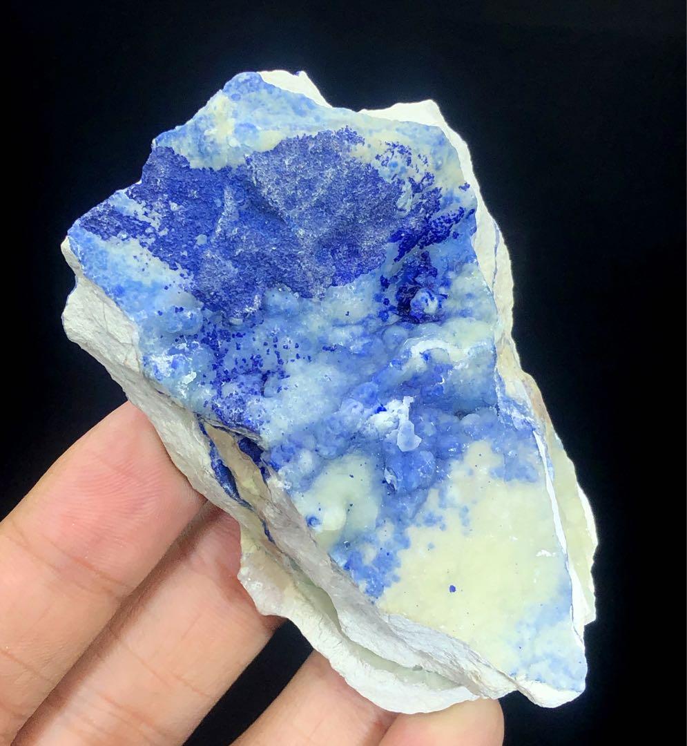 天然ブルーアラゴナイト標本 Natural Blue Aragonite