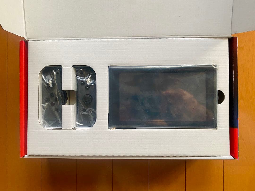 Nintendo Switch 本体