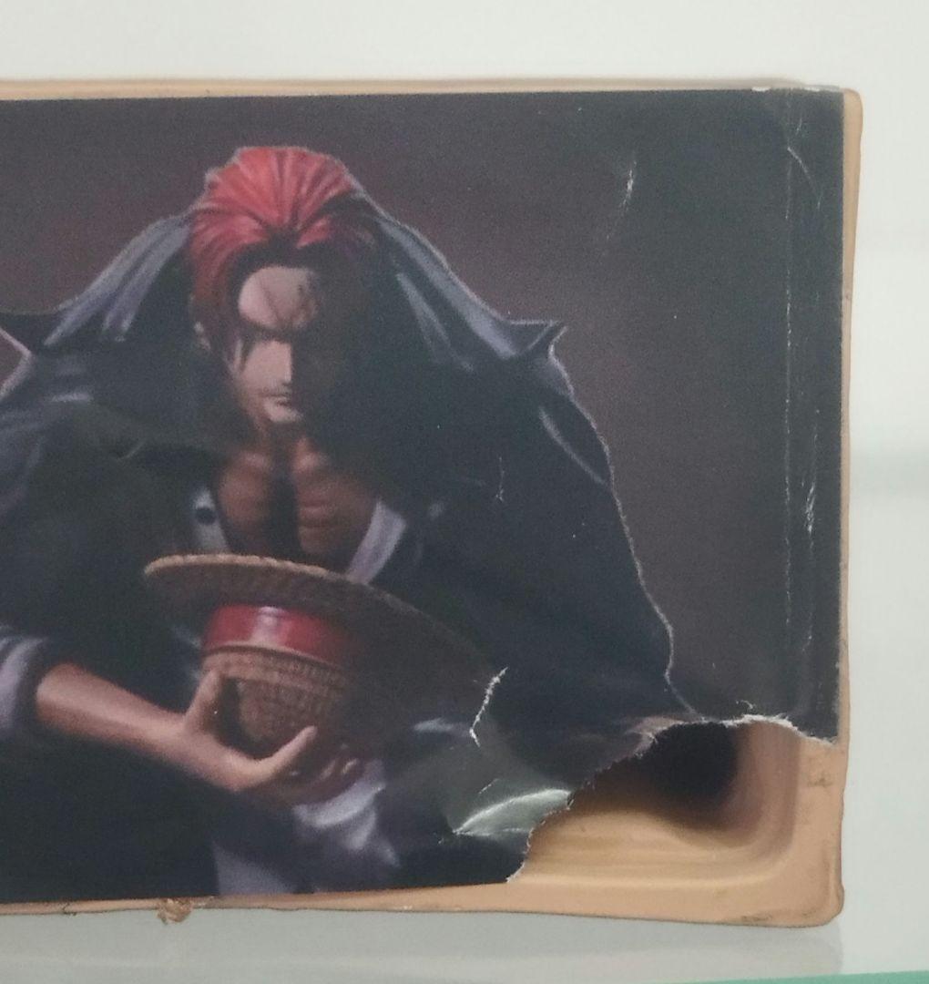 大幅値下げ、ワンピースフィギュア、ルフィ エース シャンクス＆レイリー