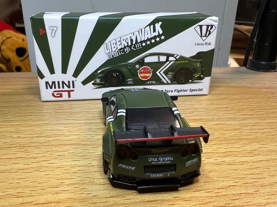 MINI GT LBWK Zero Fighter r35 GT-R零戦