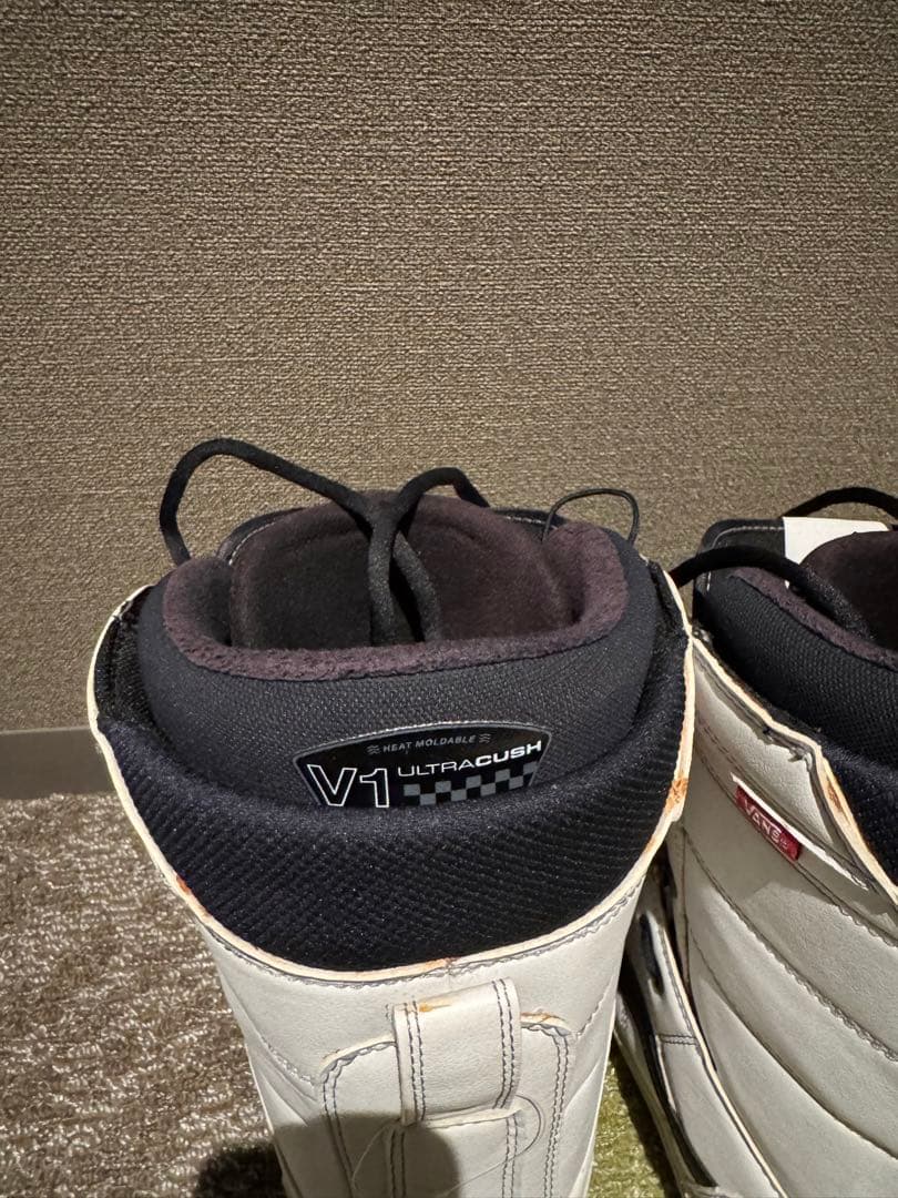 VANS スノーボードブーツ HI-STANDARD OGホワイト 25.5cm