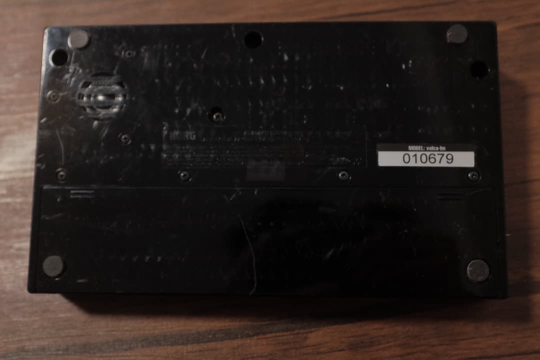 KORG VOLCA FM （V1）