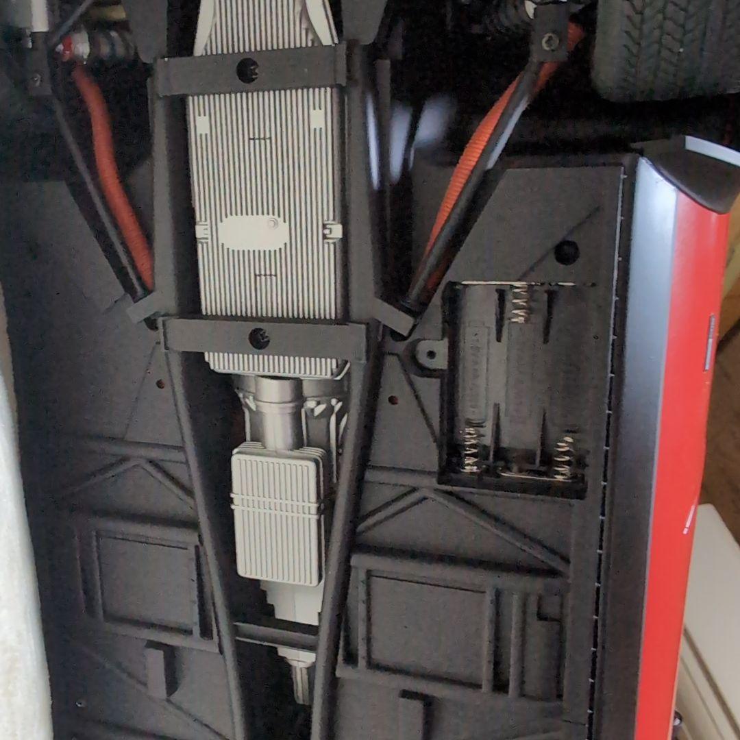 ディアゴスティーニの ランボルギーニLP500S 1/8ダイキャストモデル