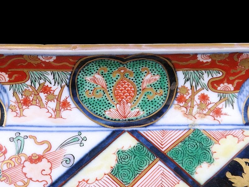 大聖寺伊万里　金襴手　宝尽くしに鳳凰　石畳紋の図　長皿　1296AS-DCn