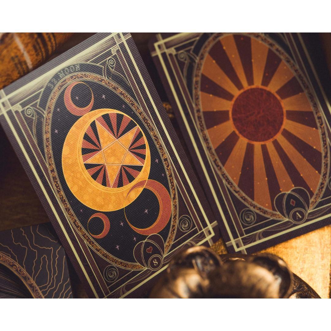 【正規品ルノルマンカード】ヴィンテージ＆エレガンスな夜会を描く美麗デッキ