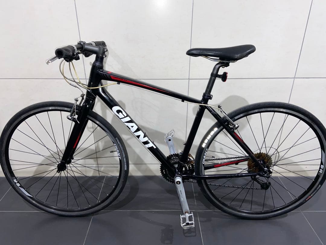 GIANT ESCAPE RX3クロスバイク　ジャイアント　エスケープ自転車r3