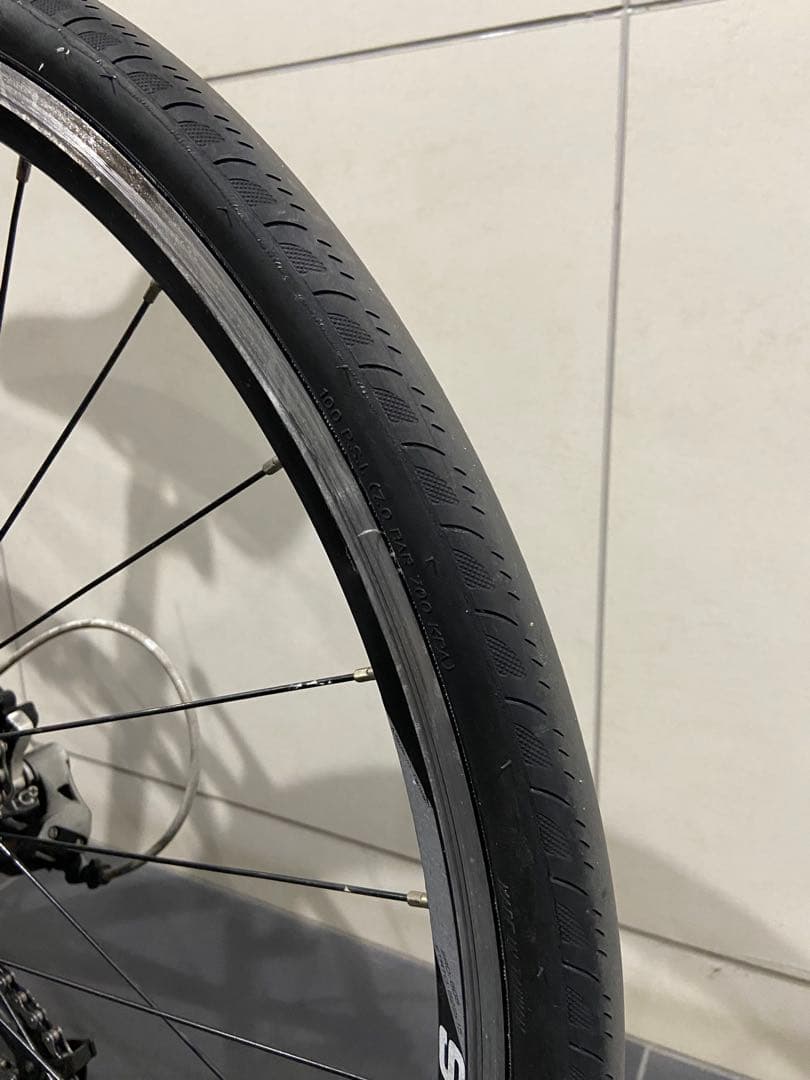 GIANT ESCAPE RX3クロスバイク　ジャイアント　エスケープ自転車r3