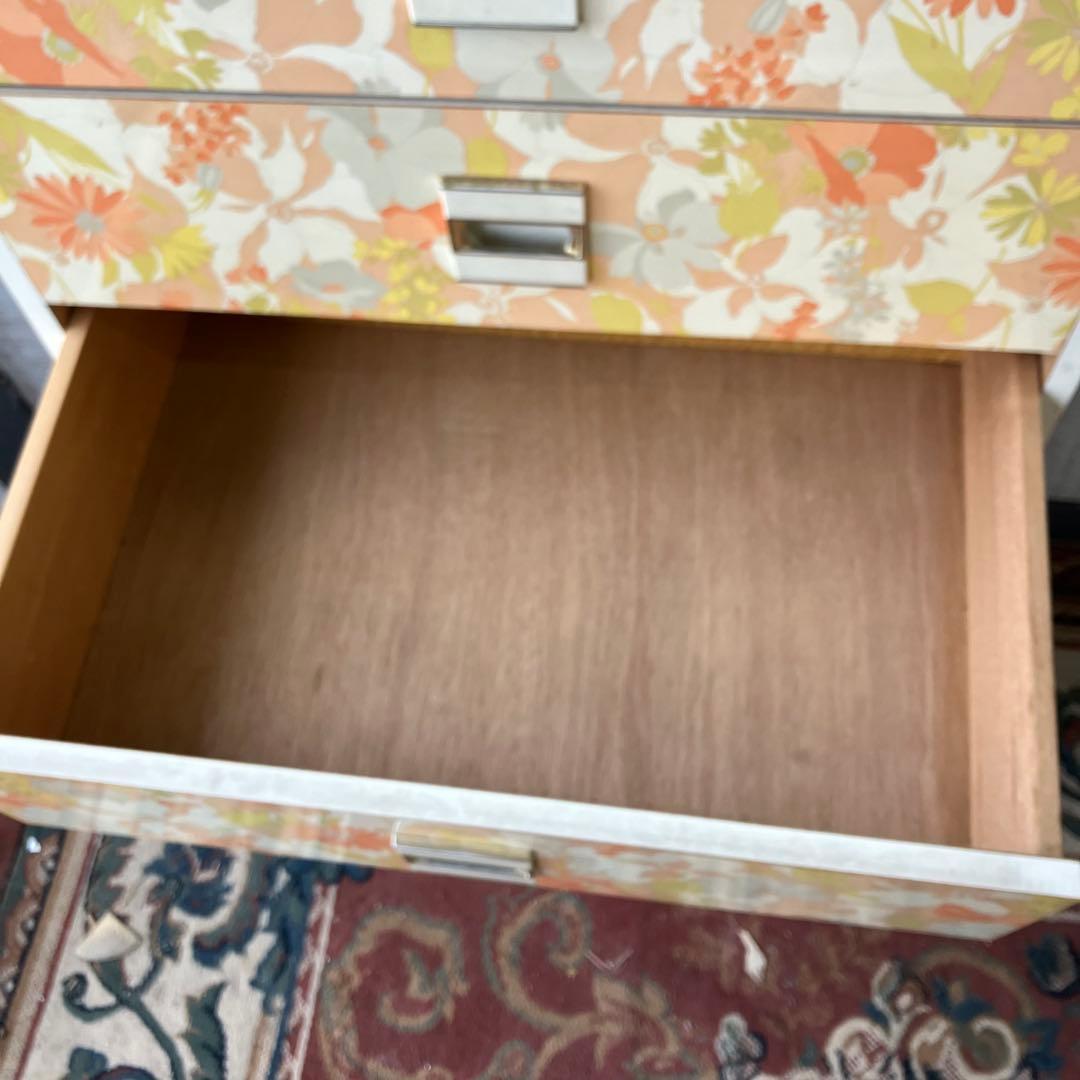 昭和レトロ 花柄 木製チェスト 7段タンス 古家具 ビンテージ ヴィンテージ 橙