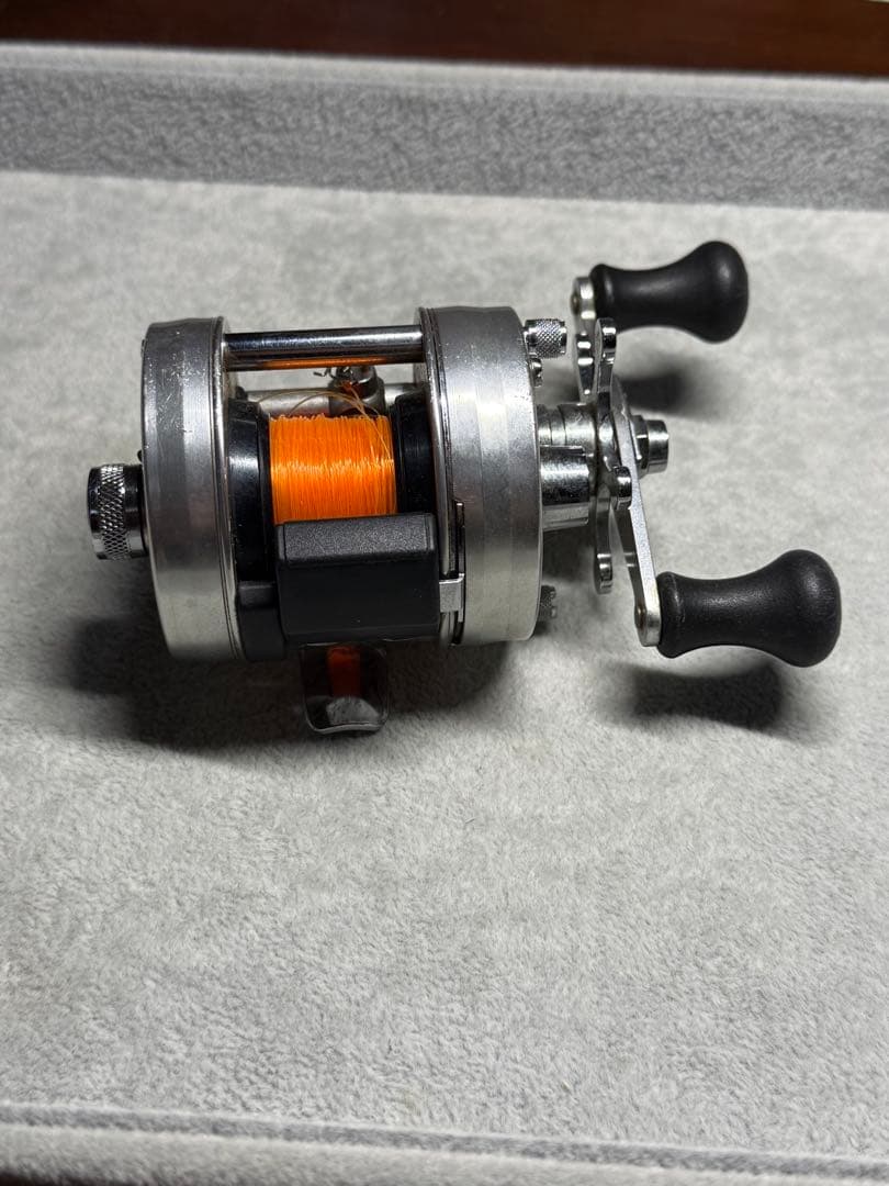 ABU アンバサダー 1600c IAR 右巻き