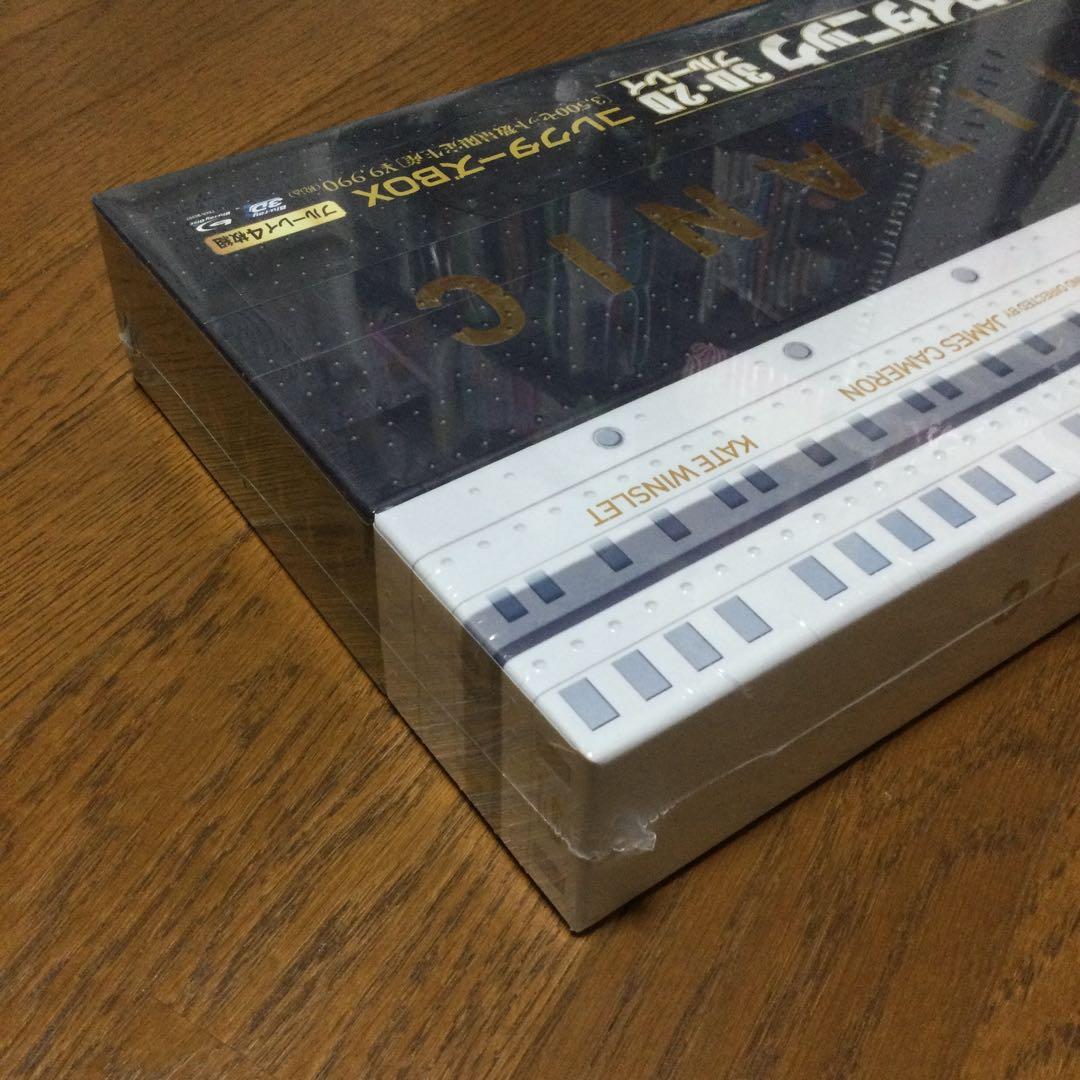 TITANIC 3D・2Dブルーレイ コレクターズBOX 新品未開封