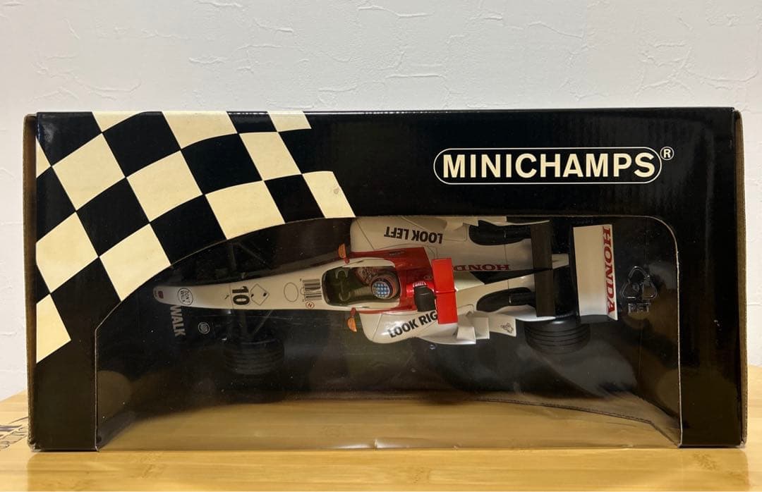 ミニチャンプス　BAR HONDA 006 T.SATO