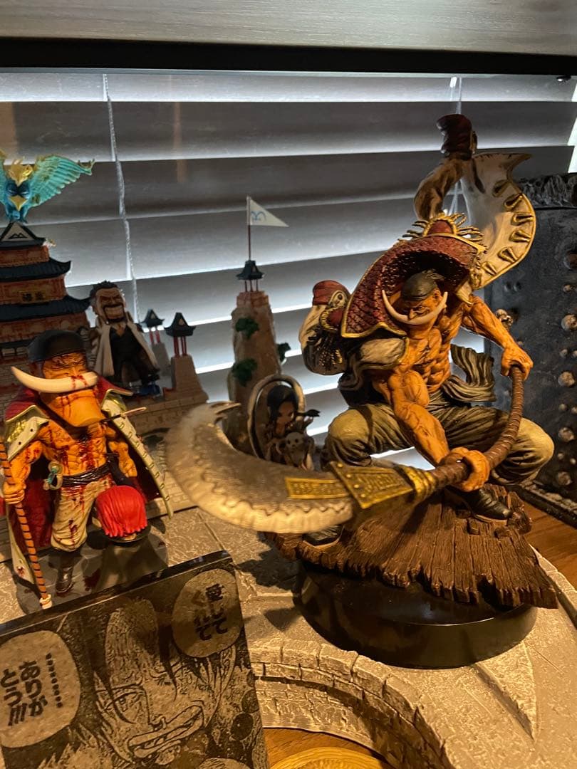 ワンピース 白ひげ　リペイント　フィギュア