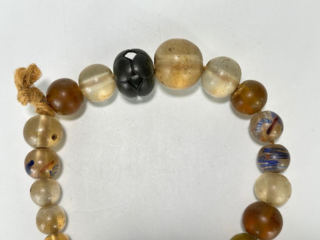 北海道アイヌ民族　アイヌ玉　首飾りタマサキ