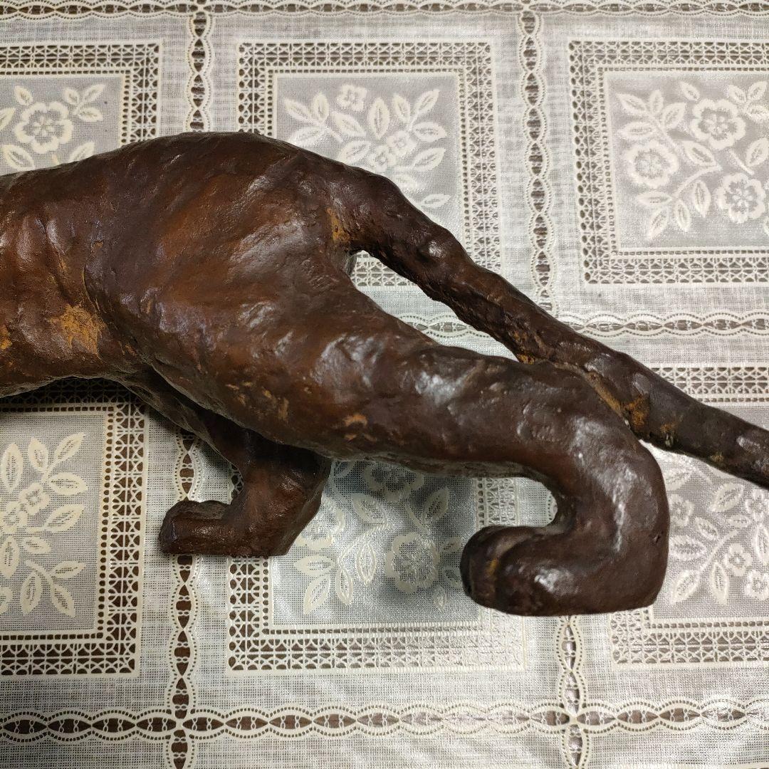 ブロンズ製『虎』作家刻印入