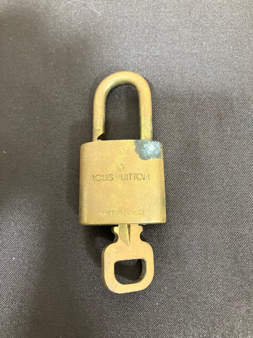 LOUIS VUITTON ルイヴィトン パドロック カデナ 南京錠 セット