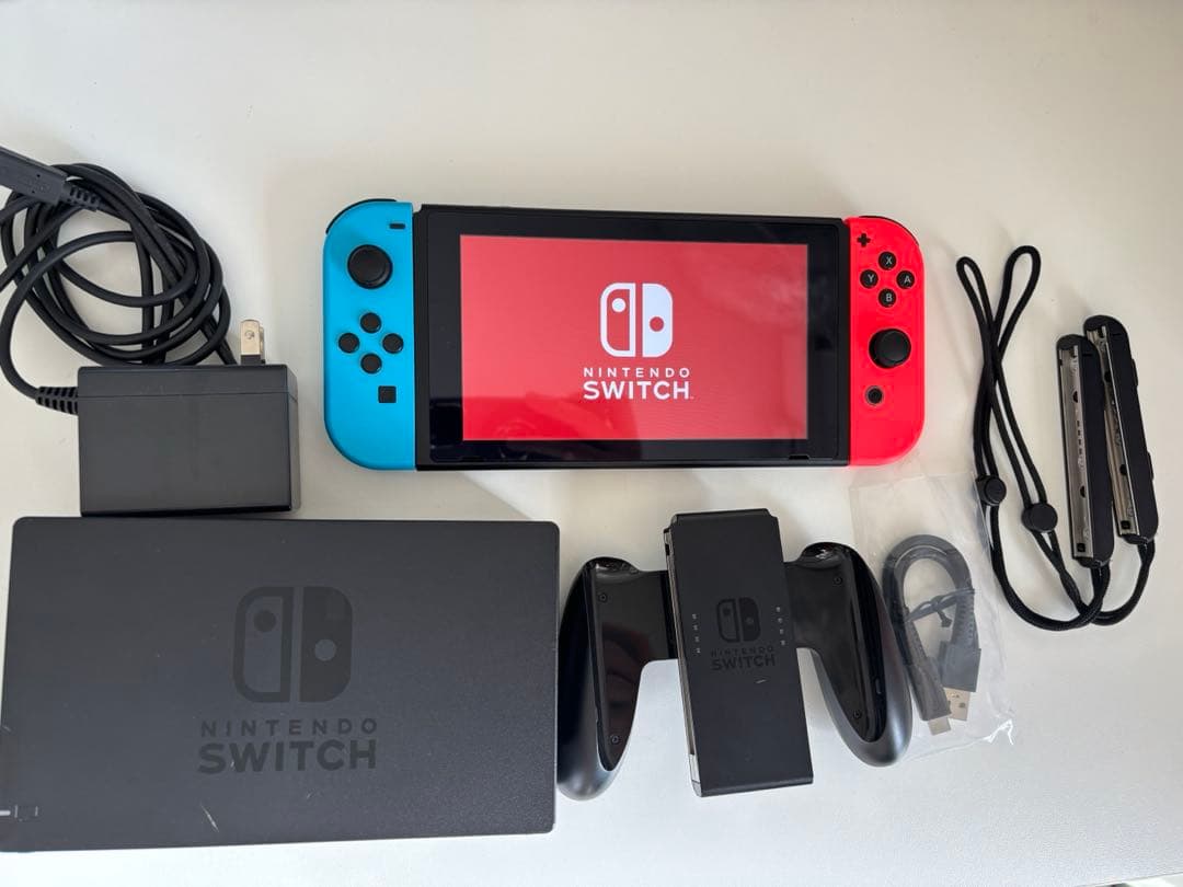 Nintendo Switch 青/赤 本体　箱無し