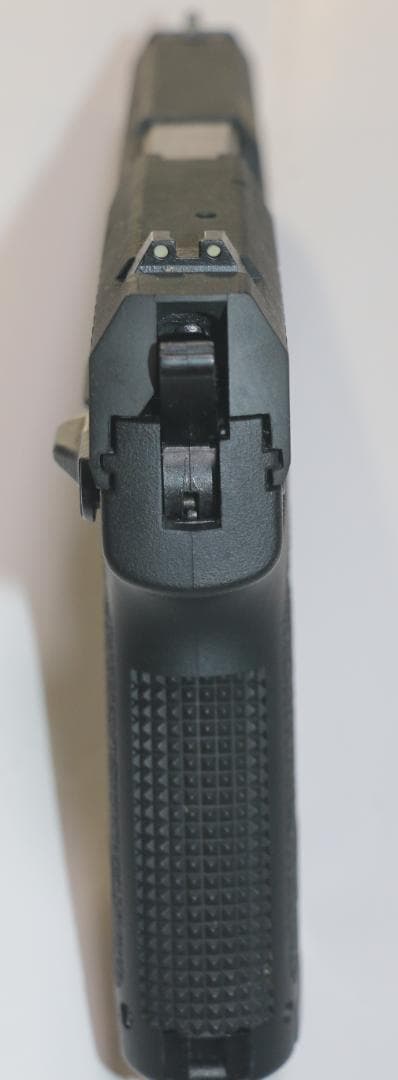 タナカワ－クス製　ＨＷ樹脂ガスガン　Ｈ＆K　Ｐ８　合法品　中古品