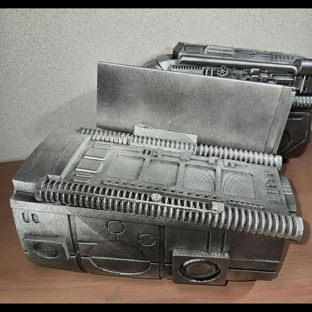 実物大　プレデター　リストブレイドガントレット　レプリカ　エイリアン