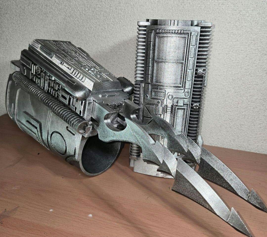 実物大　プレデター　リストブレイドガントレット　レプリカ　エイリアン