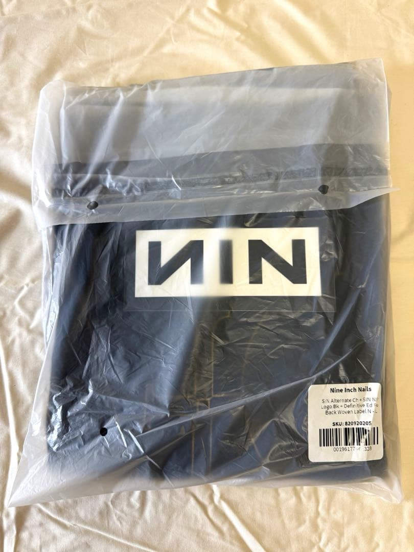 ナイン インチ ネイルズ＿NINE INCH NAILS 　オフィシャルT L