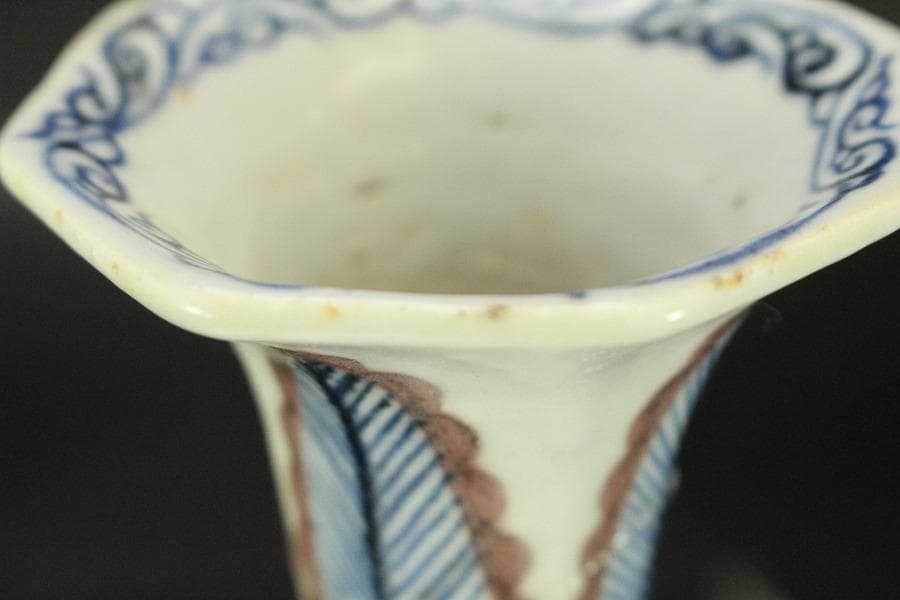 中国美術 青花紅 蓮花紋 八方瓶(A817)