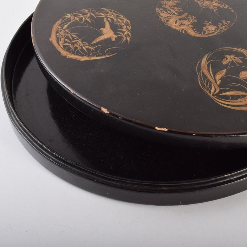 伊万里焼　古伊万里　錦手南蛮人黒船文　飾皿　漆塗箱付　M　R5053B