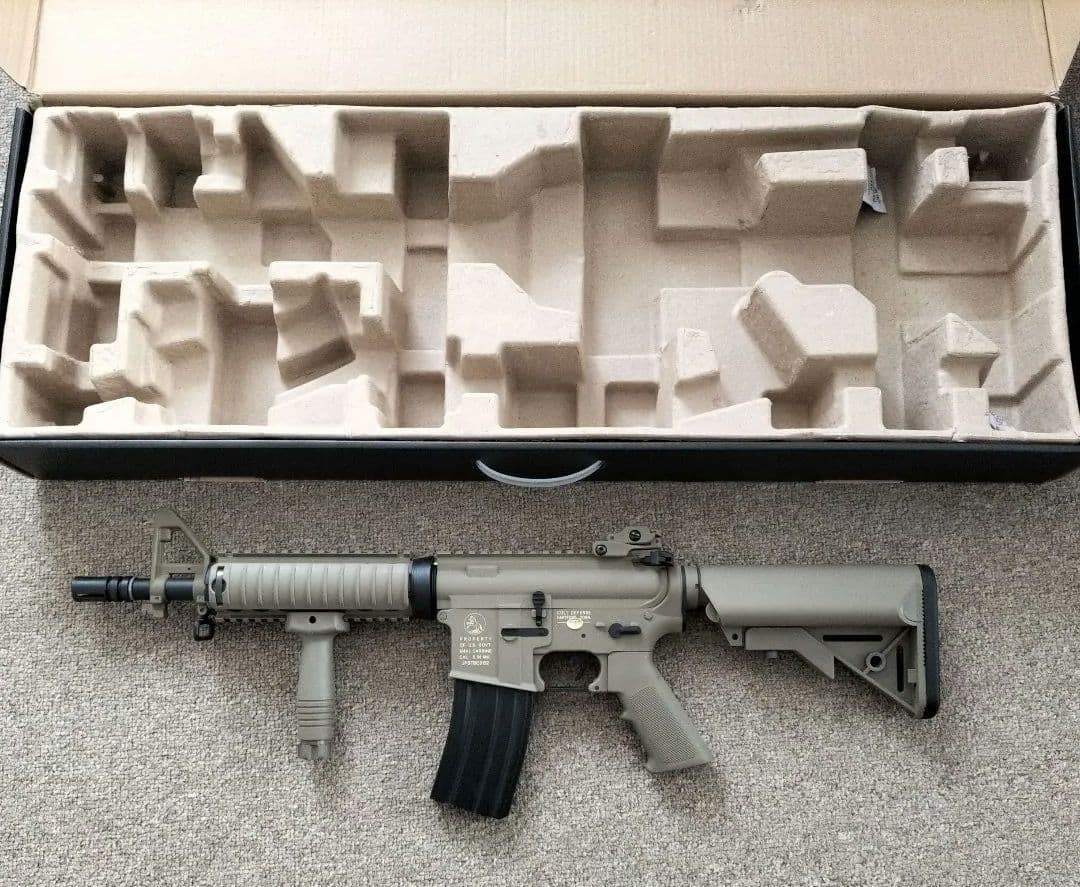 専用　　S&T M4CQB-R スポーツライン G3 電動ガンDE